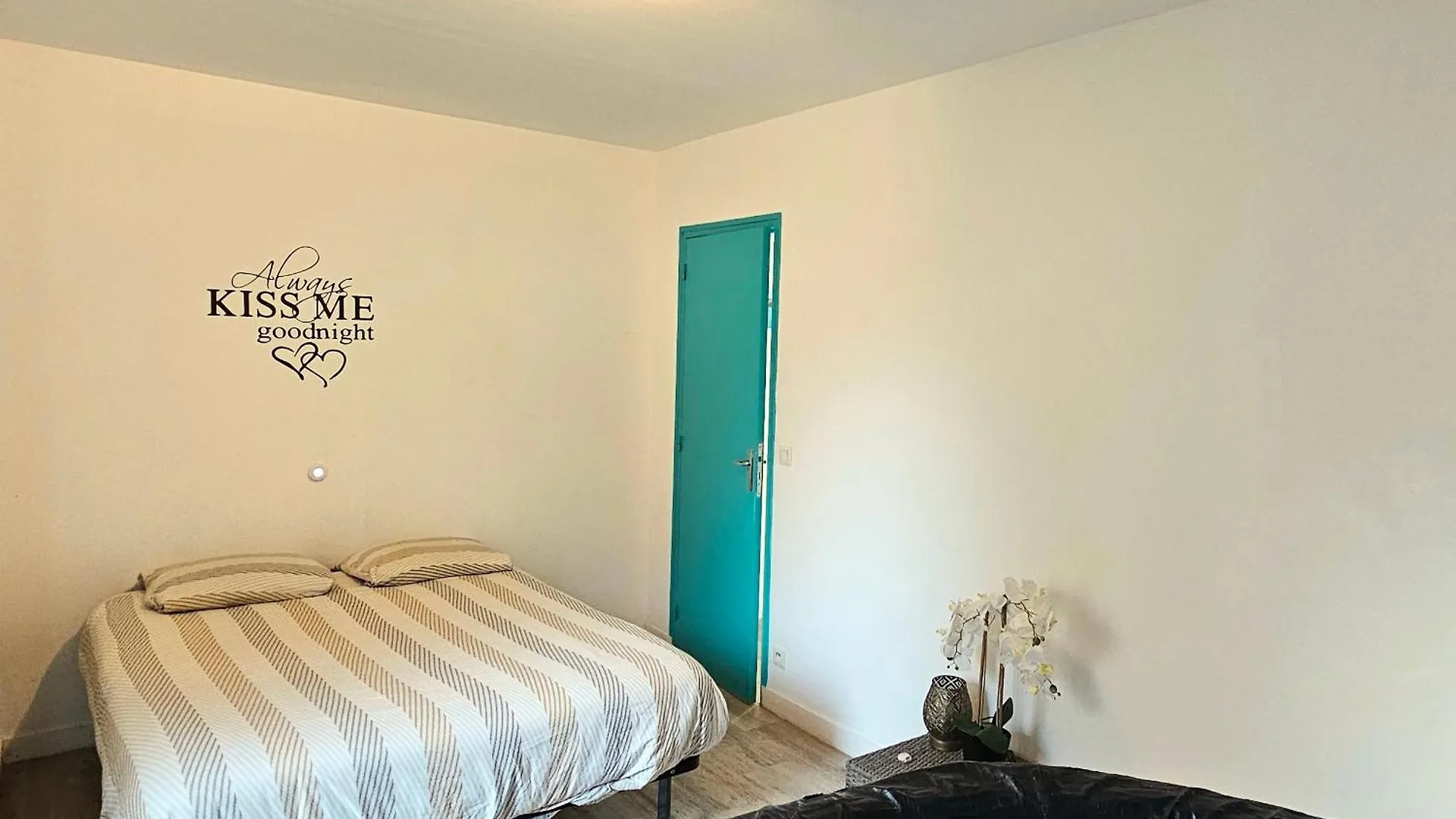 Appartement T3 jaccuzi terrasse et salle de sport T3 Le pont Saint-Méloir-des-Ondes